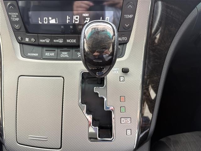 Toyota ALPHARD 2014 8208591-20