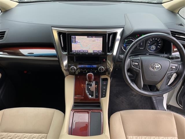 Toyota ALPHARD 2015 8208601-15