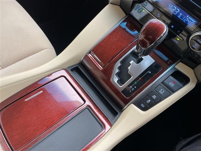 Toyota ALPHARD 2015 8208601-5