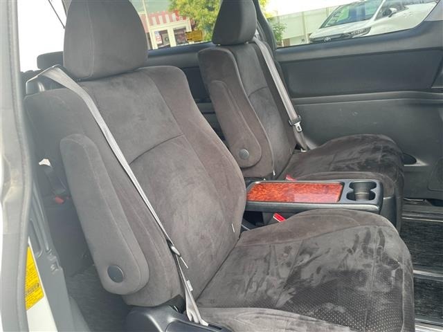 Toyota ALPHARD 2010 8208988-7