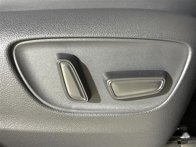 Toyota ALPHARD 2023 8209047-5