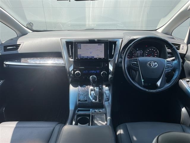 Toyota ALPHARD 2019 8209118-18