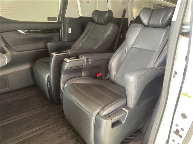 Toyota ALPHARD 2016 8209186-10