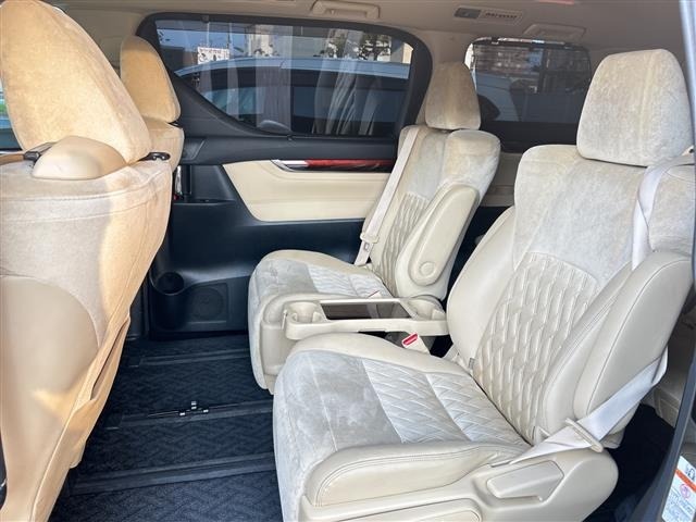 Toyota ALPHARD 2015 8209328-4