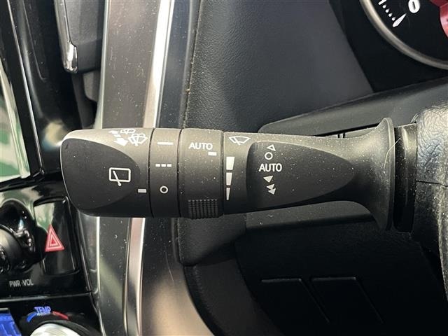 Toyota ALPHARD 2023 8209398-3
