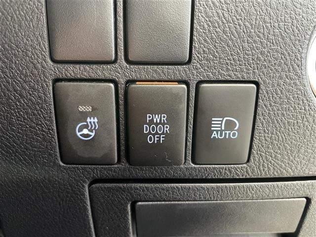 Toyota ALPHARD 2023 8209398-8