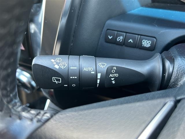 Toyota ALPHARD 2021 8209412-4