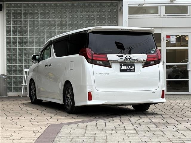 Toyota ALPHARD 2016 8209699-1