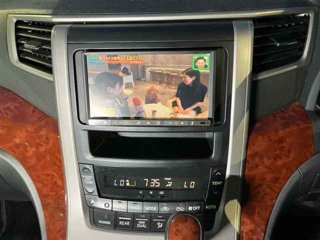Toyota ALPHARD 2011 8209814-6