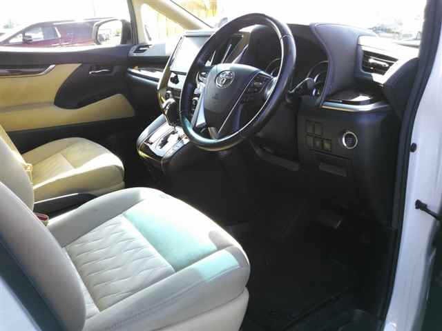 Toyota ALPHARD 2020 8210431-3