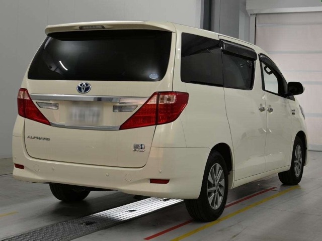 Toyota ALPHARD 2014 8211236-1