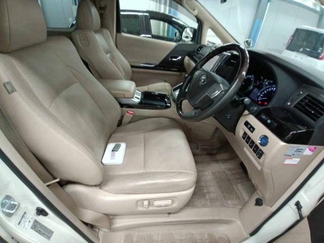 Toyota ALPHARD 2014 8211236-10