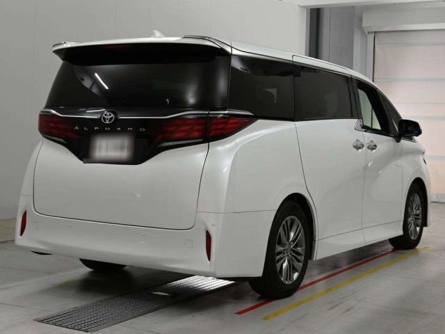 Toyota ALPHARD 2023 8211237-1
