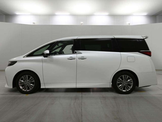 Toyota ALPHARD 2023 8211237-4