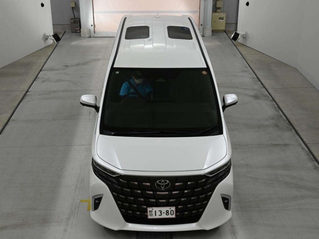 Toyota ALPHARD 2023 8211237-7