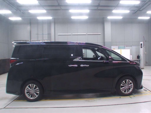 Toyota ALPHARD 2024 8211240-3
