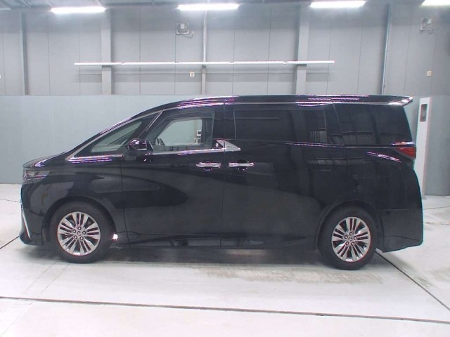 Toyota ALPHARD 2024 8211240-4