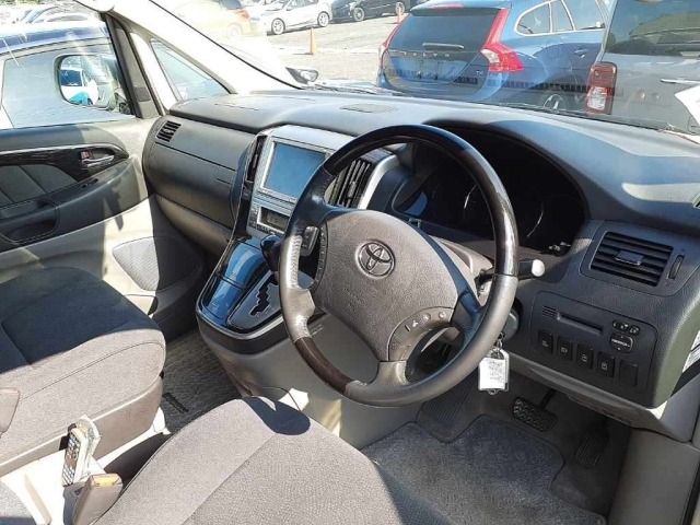 Toyota ALPHARD 2008 8211241-7