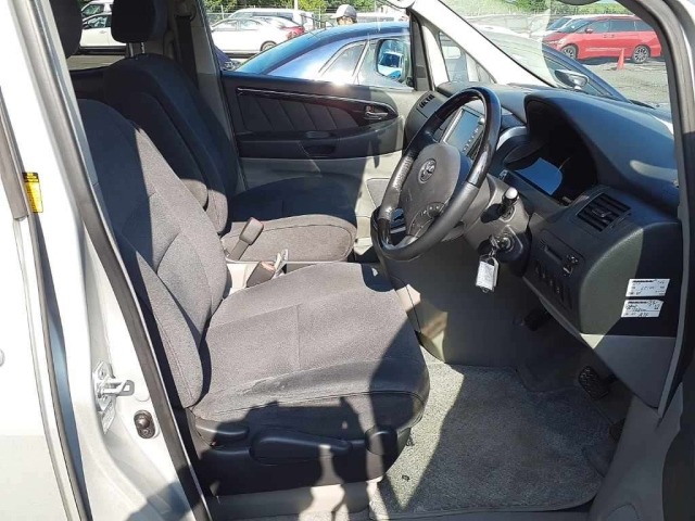 Toyota ALPHARD 2008 8211241-8