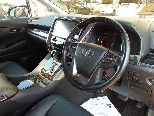Toyota ALPHARD 2021 8211242-7