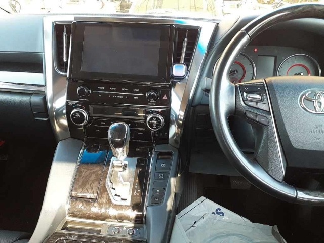 Toyota ALPHARD 2021 8211242-9