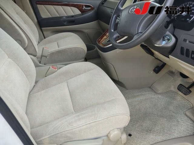 Toyota ALPHARD 2004 8211244-3