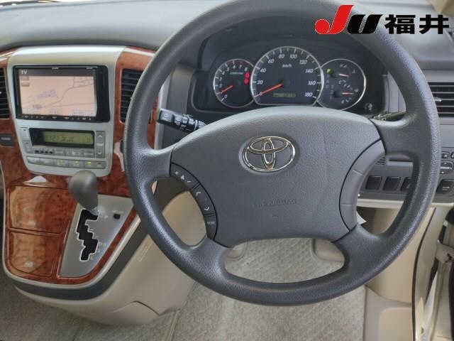 Toyota ALPHARD 2004 8211244-4
