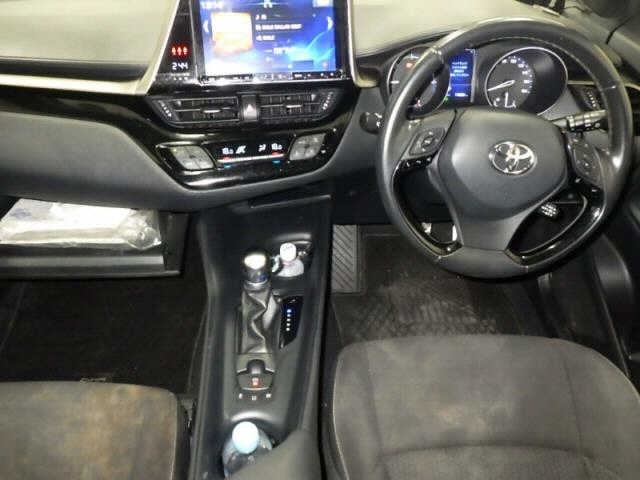 Toyota C-HR 2019 8195499-3