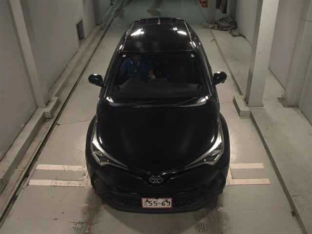 Toyota C-HR 2017 8195514-6