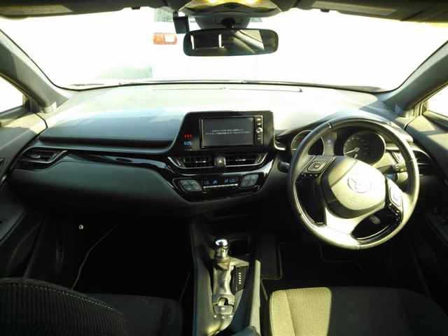 Toyota C-HR 2017 8195514-8