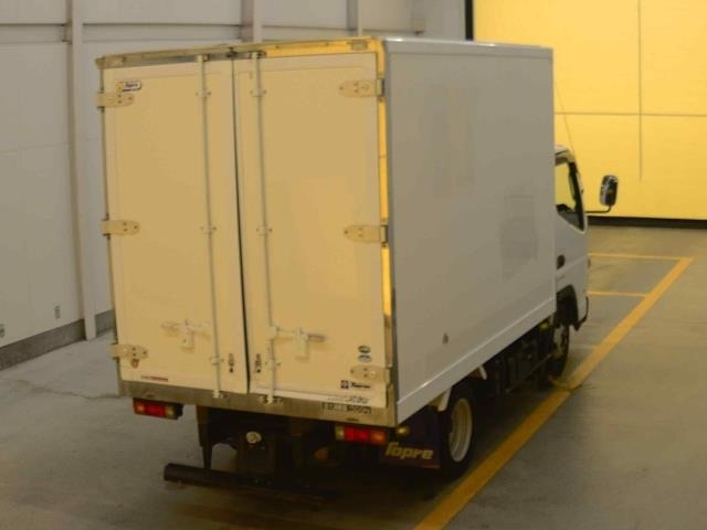 Mitsubishi CANTER 2017 8211270-1