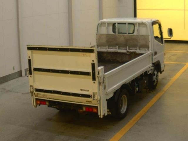 Mitsubishi CANTER 2016 8211272-1