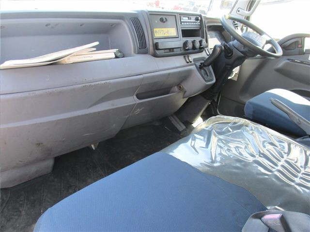 Mitsubishi CANTER 2013 8211281-4