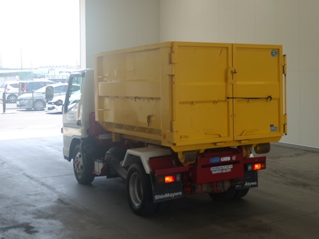 Mitsubishi CANTER 2014 8211327-1