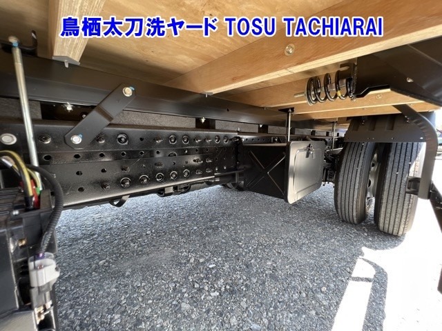Mitsubishi CANTER 2026 8211344-11