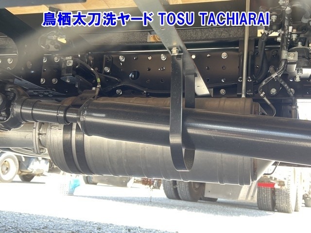 Mitsubishi CANTER 2026 8211344-17