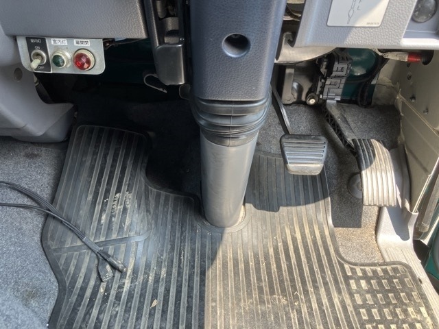 Mitsubishi CANTER 2015 8211353-4