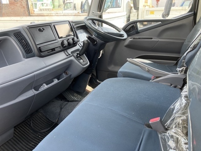 Mitsubishi CANTER 2015 8211353-5