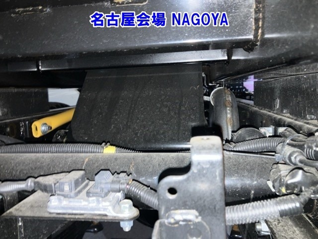 Mitsubishi CANTER 2026 8211355-15