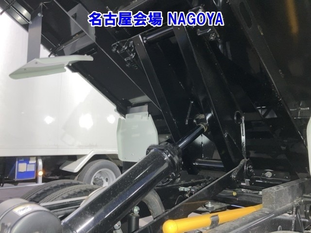 Mitsubishi CANTER 2026 8211355-20