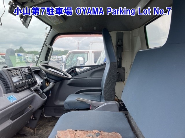 Mitsubishi CANTER 2011 8211376-5