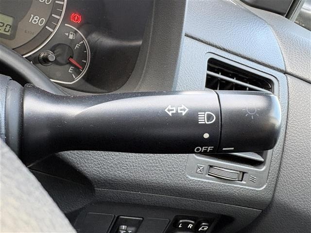Toyota COROLLA FIELDER 2010 8198275-21
