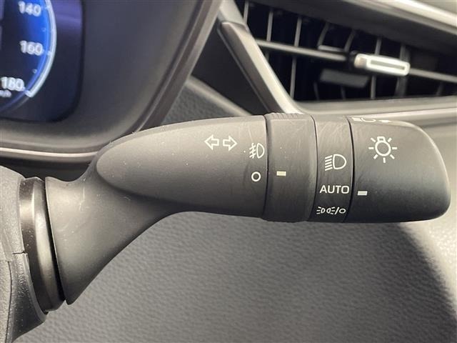 Toyota COROLLA TOURING 2023 8212426-11