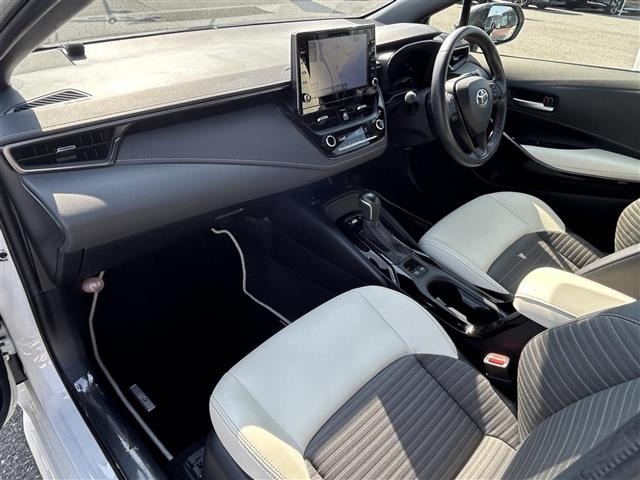 Toyota COROLLA TOURING 2019 8212427-6