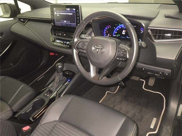 Toyota COROLLA TOURING 2020 8212432-3