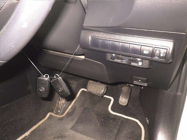 Toyota COROLLA TOURING 2020 8212434-8
