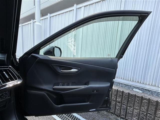 Toyota CROWN 2019 8197271-6