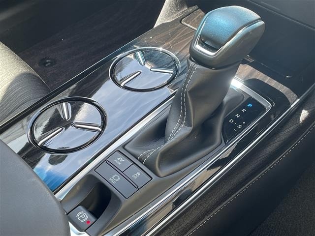 Toyota CROWN 2019 8197279-16