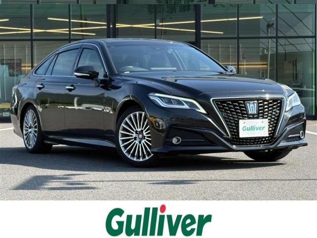 Toyota CROWN 2021 8197284-0