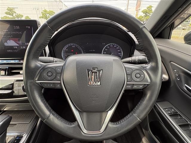 Toyota CROWN 2021 8197284-5